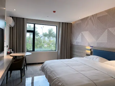 Lian Hotel (Qinzhou Port) Отели рядом с достопримечательностью «Seventy-two Waterways»