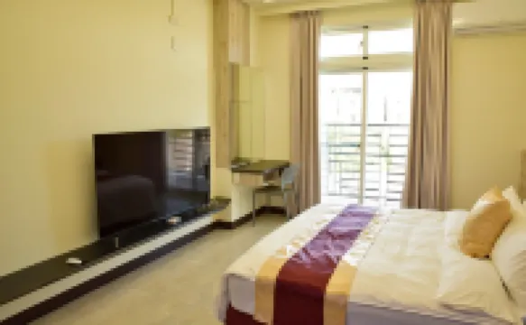LONG LIFE B&B