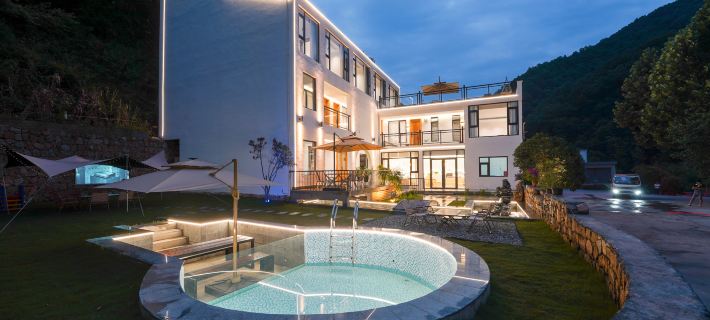 Huachuan County Qingsu Huajian Homestay Hotels in Luanchuan County