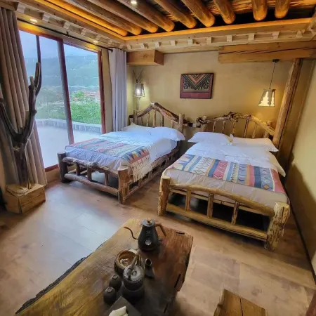 Batang Yimu Sheye Homestay