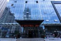 웨이런 호텔 (이닝 시청) 이닝 경기장 주변 호텔