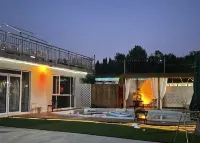 Meet Sea Villa Hotels in Lvshun Economic Development Zone/Lvshun New Port