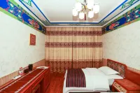 Lhasa Luolin Tibetan Family Hotel