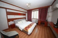 Gongxian Zhongtian Business Hotel