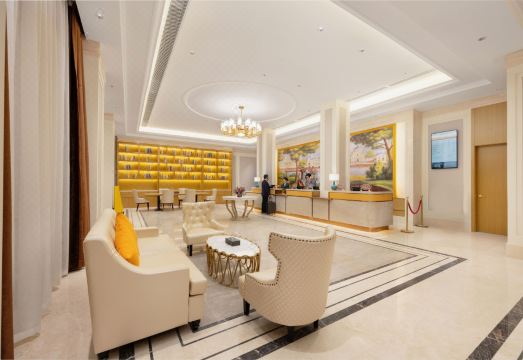 비엔나 호텔 로비