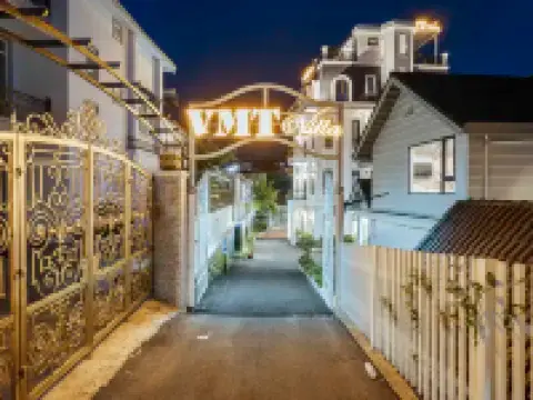 Vmt Hotel Da Lat Hotels near Dalat City Flower Garden