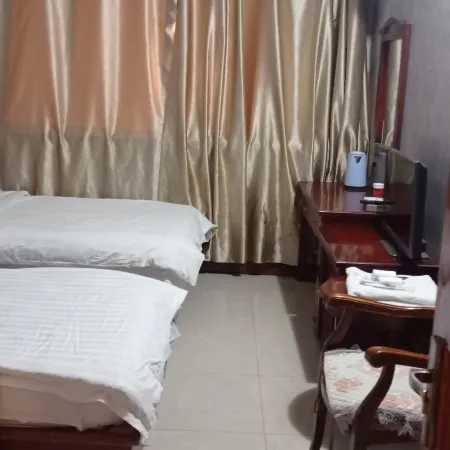 Zhanbei Express Hotel (Datong Railway Station)
