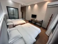 Fuyuan Jingxuange Hotel - parking
