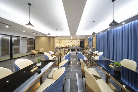 Yeste International Hotel (Liupanshui Hongqiao Avenue Hotel)