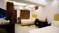 Xpressmall Hotel Near Dhaka Airport