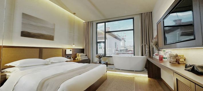 Chuanxi Cloud Light Luxury Homestay Hotels in Litang