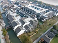 Yanguan Music Lead Vocal Resort Hotel Hotels near Former Residence of Zhimo Xu