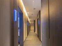 老河口瀚海雲尚飯店 - 停車場