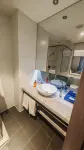 Yiyuan Box Resident Hostel (Tianfu International Airport Store) Hotels near Sancha Lake Scenic Area