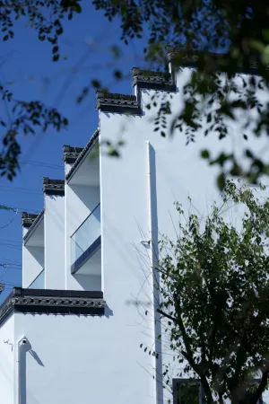 Huangshan Moye Xiaosu Homestay (North Railway Station Xixinan Ancient Village) Отели рядом с достопримечательностью «Yansi Wenfeng Tower»