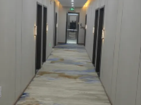 Sunshine Rich Oxygen Hotel in Dingjie County Hotels in Dingjie