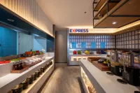 Holiday Inn Express SHANGHAI PVG ZHUQIAO by IHG - breakfast