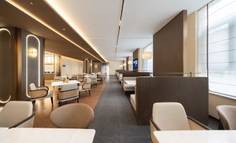 Atour Hotel Shijiazhuang Wanli Temple Pedestrian Street Xinbai Square