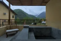 Hailuogou Seven Valleys Source · Snow Mountain Secret Realm Onsen Resort Hotel - น้ำพุร้อน