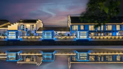 雲泊夜飯店（上海浦東機場店） Hugo Boss（浦東機場T2-D69號登機口）附近的飯店