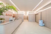 Wendeng·Shengshi | Wendeng·Splendor Hotel · Light Luxury Design Hotel (Mishan Road Branch)