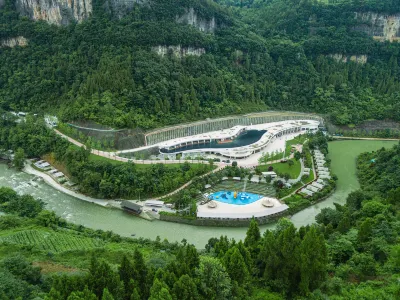 Baian Xide Hotel Hotels near Bishui Yun Mendun