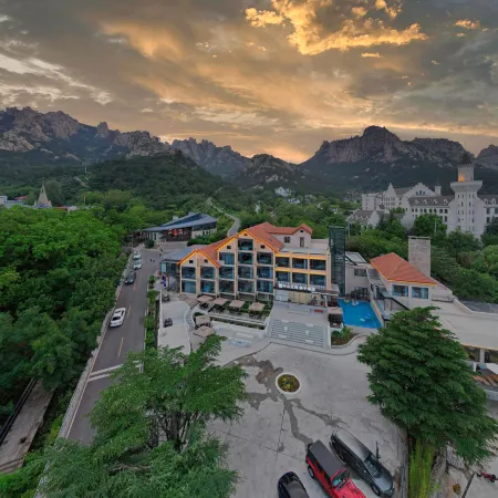 Banshan Jianhai Family Homestay (Qingdao Laoshan Scenic Area)