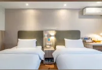 Xin Hao Hotel (Siping Central Hospital Qidao Street) Hotel dekat Siping Railway Station