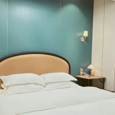 Gelou House Hotel (Quzhou Guojin Center Shuiting Store)