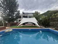 Muyu Mountain Residence Homestay - Rooftop Pools