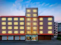 Milan • Serenity Haven Design Guesthouse (Nandan County Bus Terminal Jinfurong Plaza) Hotels in Nandan