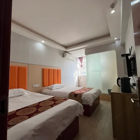 Nanjiang Huatian Business Hotel