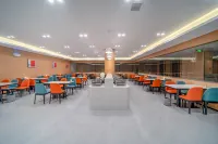 Greentree Eastern Hotel (Yingshang Guanzhong Old Street Chunqiu Li