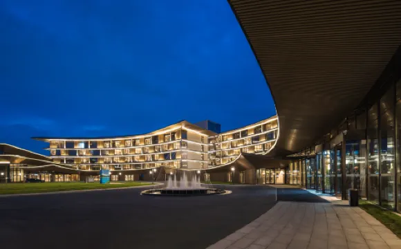 Hutuo No. 9 Building