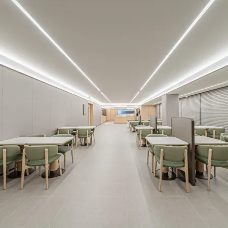 Quanji Hotel (Baimahe Metro Station Branch, Xixian New Area, Xianyang)