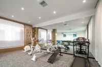 Yanlai Guobin Intercity Designer Hotel (Xuehuli Historical and Cultural Street Branch) - ที่มีฟิตเนส