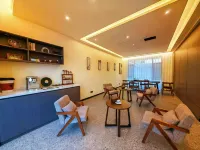 Ziyuxuan · Mystic Villa · Private Hot Spring Homestay (Nalati Branch)