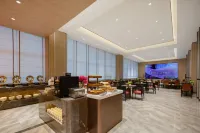 Elong Hotel (Wuhan Wuhuan Avenue Subway Station)