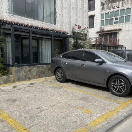 Qingpu Hotel