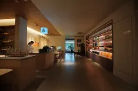 Wuyi Mountain Skyscape Mountain Room