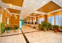 Dunhuang Mengzhitu Hotel (Mingsha Mountain and Crescent Moon Spring Scenic Area)