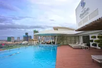 Hotel Emion Phnom Penh - Infinity Pools