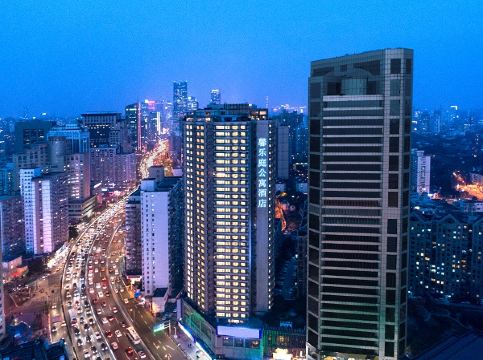 2. 시타딘 레지던스..