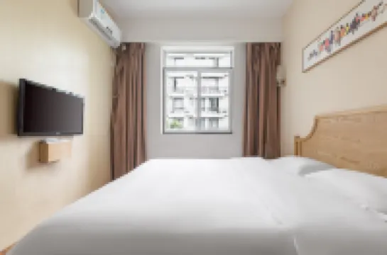 Blue Sky International Youth Hostel (Sanya Dadonghai)