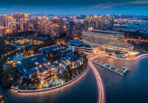 Tonino Lamborghini Hotel Suzhou Hotels near Jinji Lake