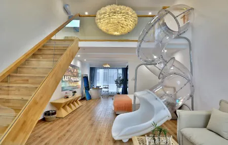 Shanghai Mofu Shiguang Homestay