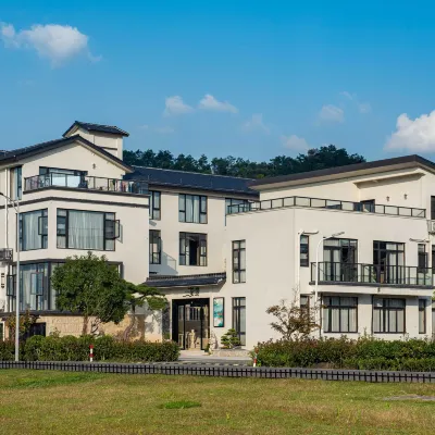 Yu Yao Hu Jing Min Su Hotels near Liangnong Ancient Town