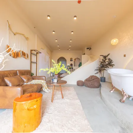 A dream B & B (Yichang Huaxiang Three Gorges Cultural World)