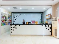 Yue Hotel (Baoding Mancheng Huiyou Shopping Mall) Hotels near The Seventh Hospital of Baoding