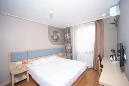 Home Inn (Qingdao Chongqing Middle Road Licang Pedestrian Street)